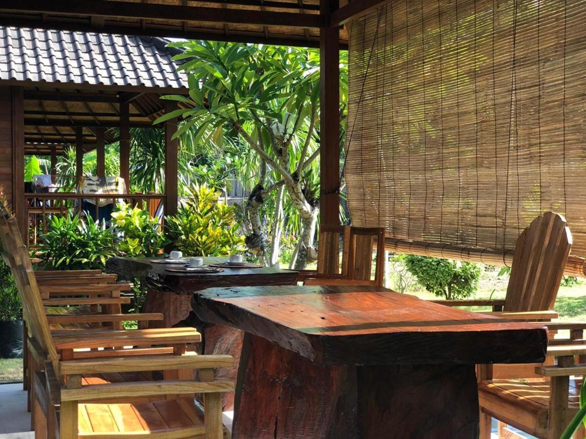 Hotel Gatri Hut Lembongan Exteriér fotografie