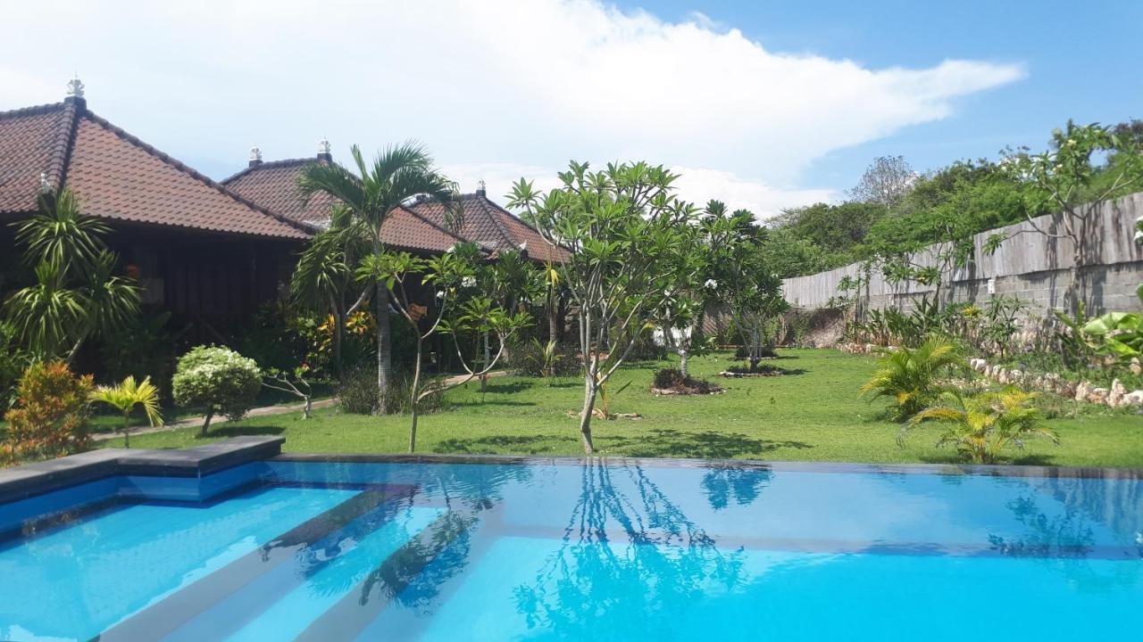 Hotel Gatri Hut Lembongan Exteriér fotografie