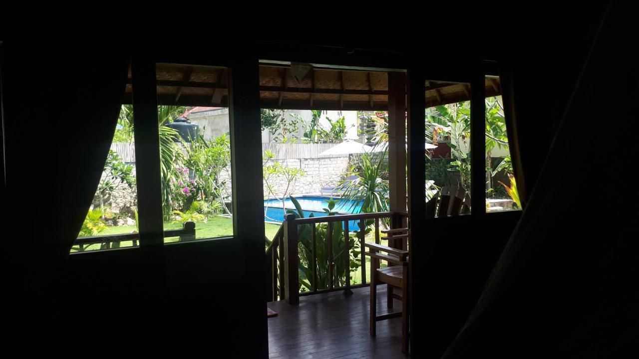 Hotel Gatri Hut Lembongan Exteriér fotografie